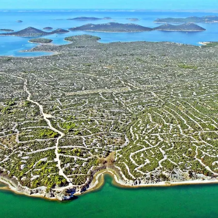 Tatil Evi House By The Sea Pirovac