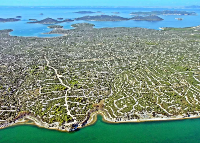 Tatil Evi House By The Sea Pirovac