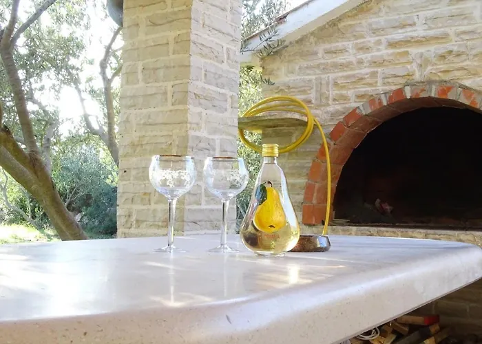 House By The Sea Nyaraló Pirovac